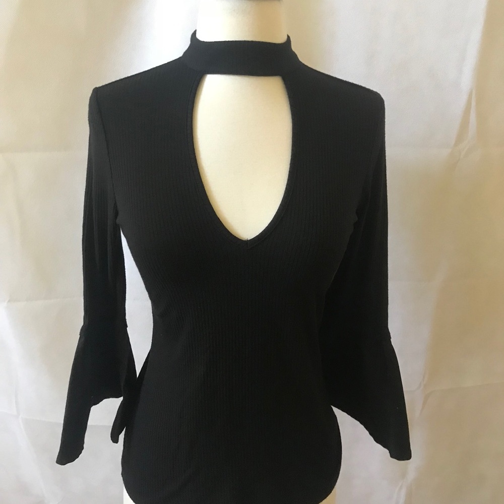 NORDSTROM NWT WANT & NEED CHOKER BLOUSE SIZE S